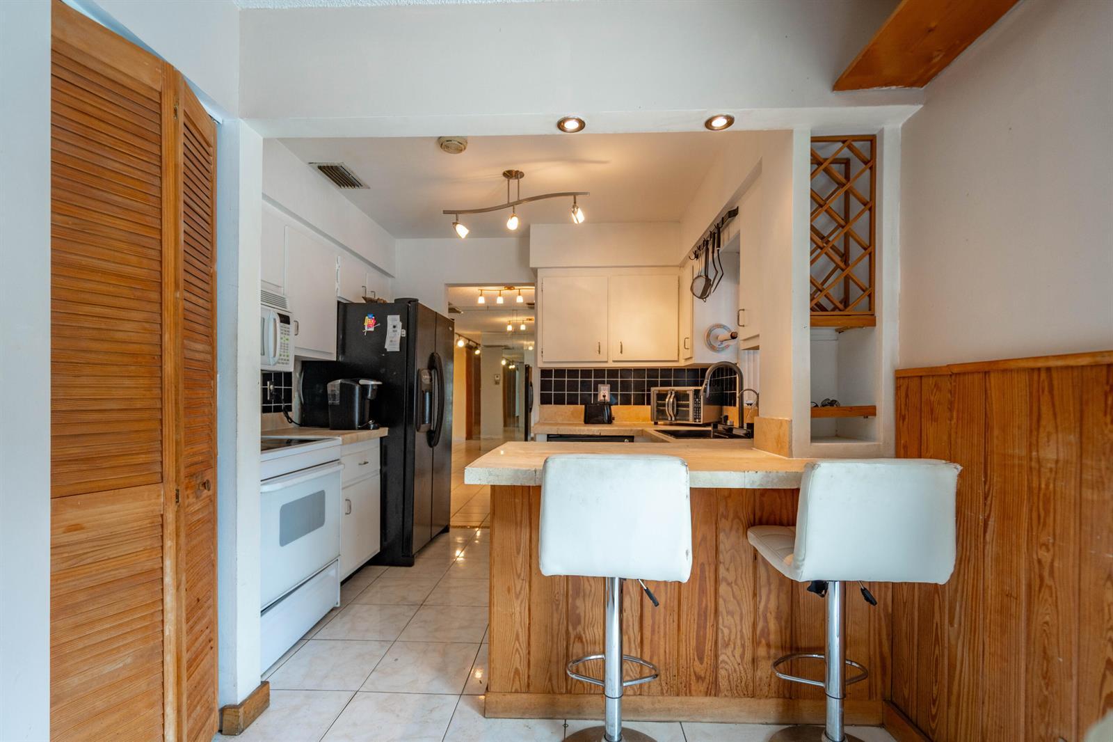 6740 NW 26TH Avenue, Fort Lauderdale FL 33309 photo 4