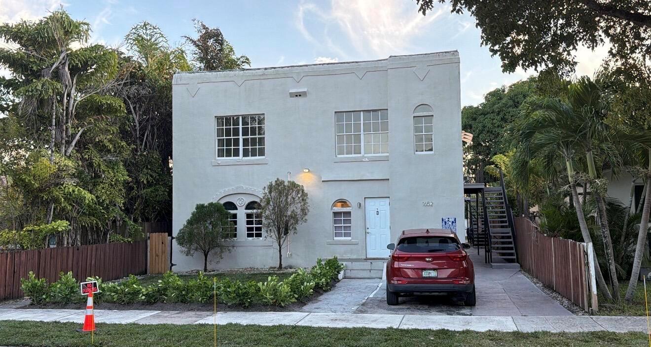 1652 Madison Street # 6, Hollywood FL 33020