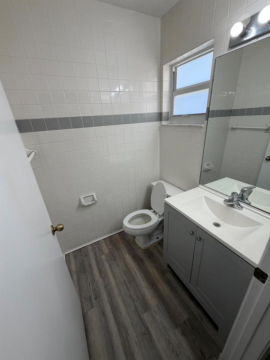 1117 SE 5TH Court, Dania Beach FL 33004 photo 4