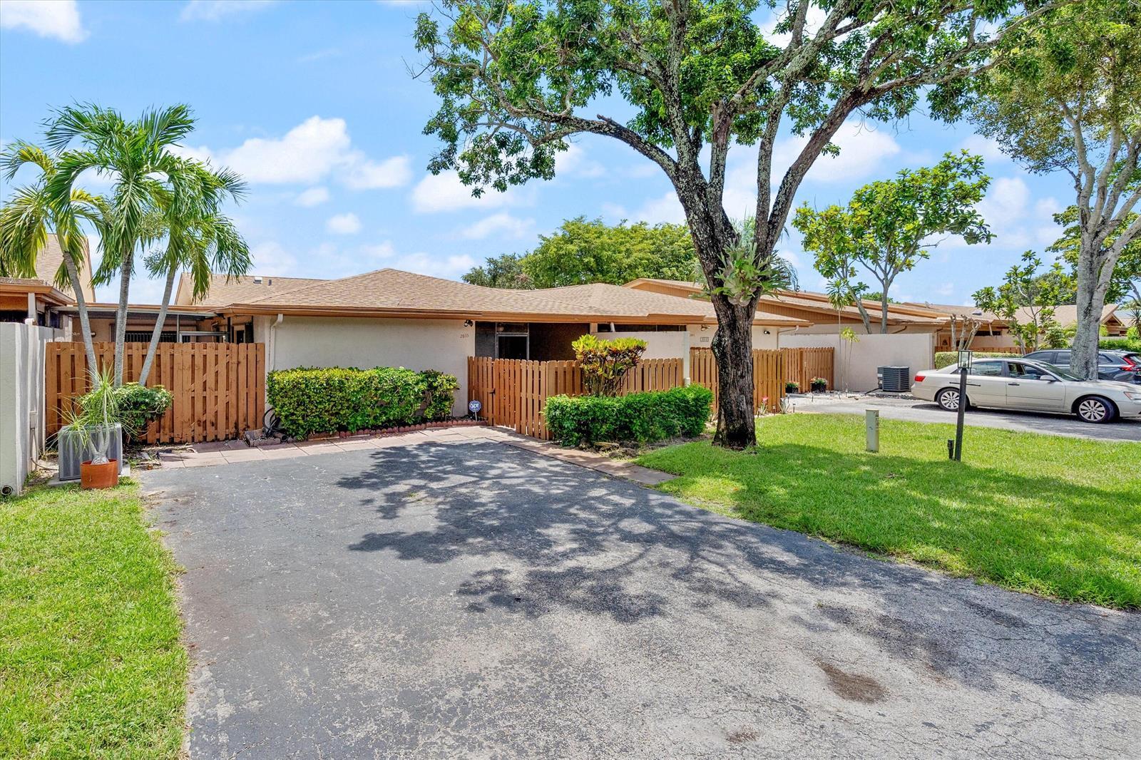2035 SW 24TH Circle, Boynton Beach FL 33426
