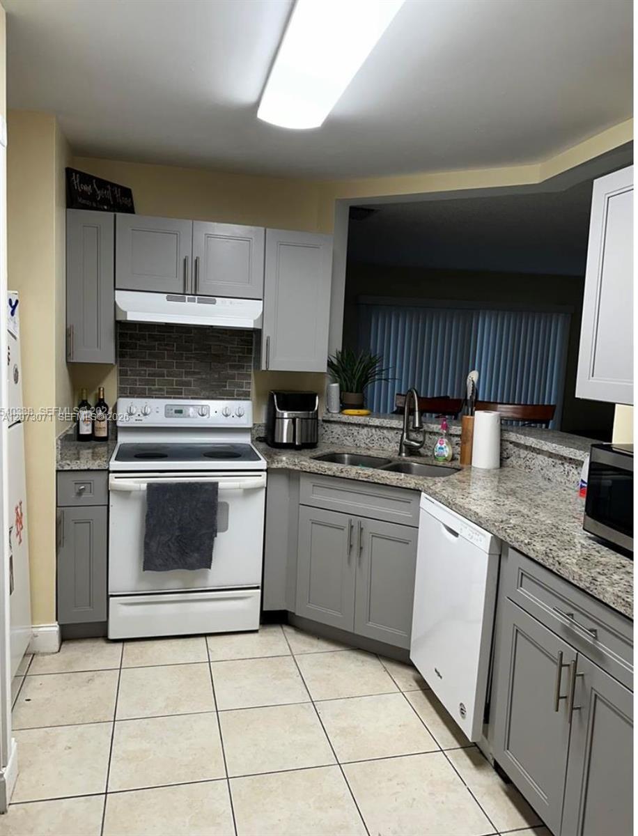3433 NW 44th St # 105, Oakland Park FL 33309 photo 4