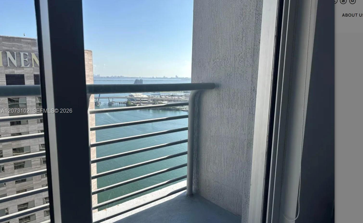 335 S Biscayne Blvd # 3706, Miami FL 33131 photo 2
