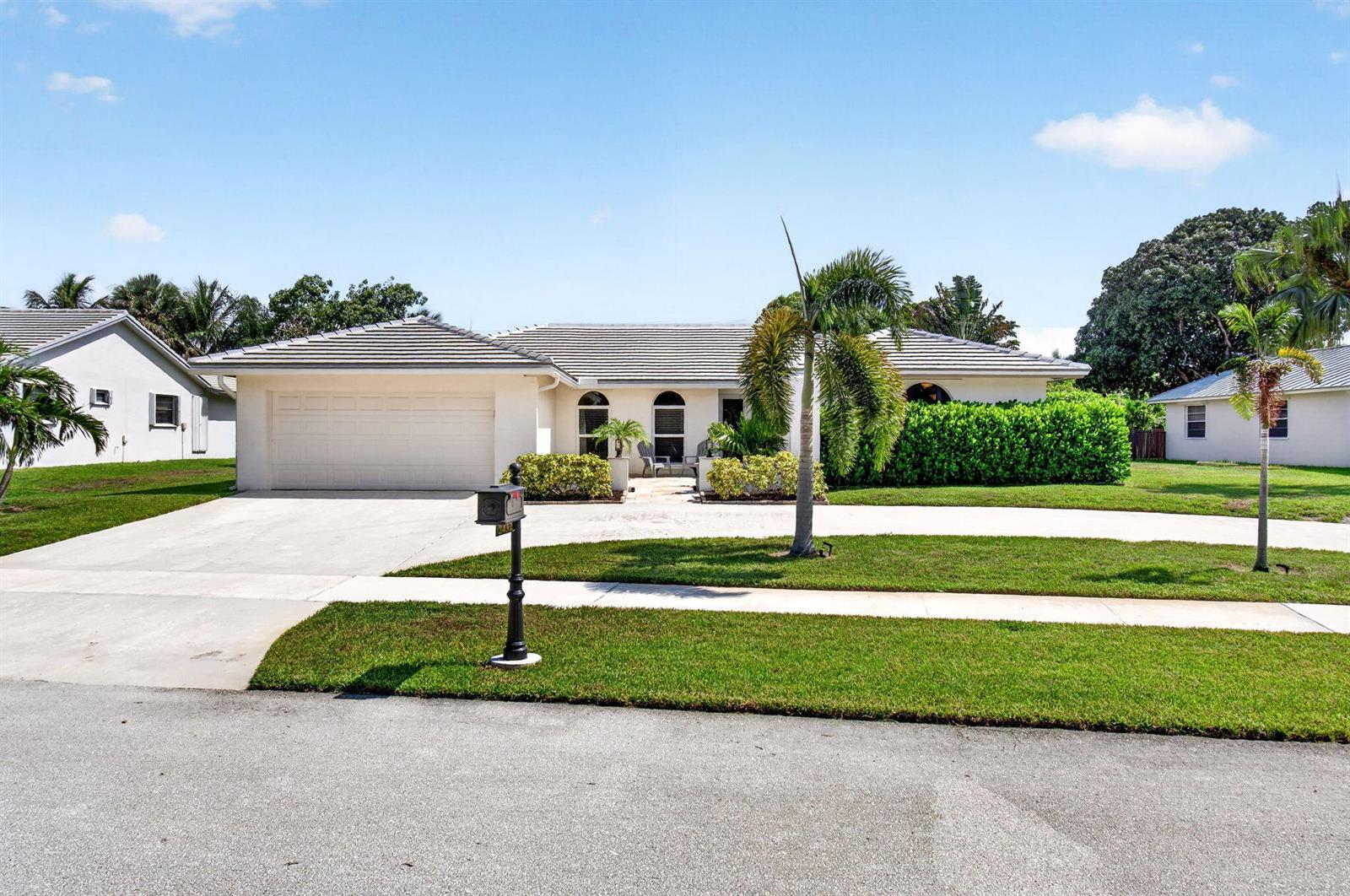 2432 NW Timbercreek Circle, Boca Raton FL 33431