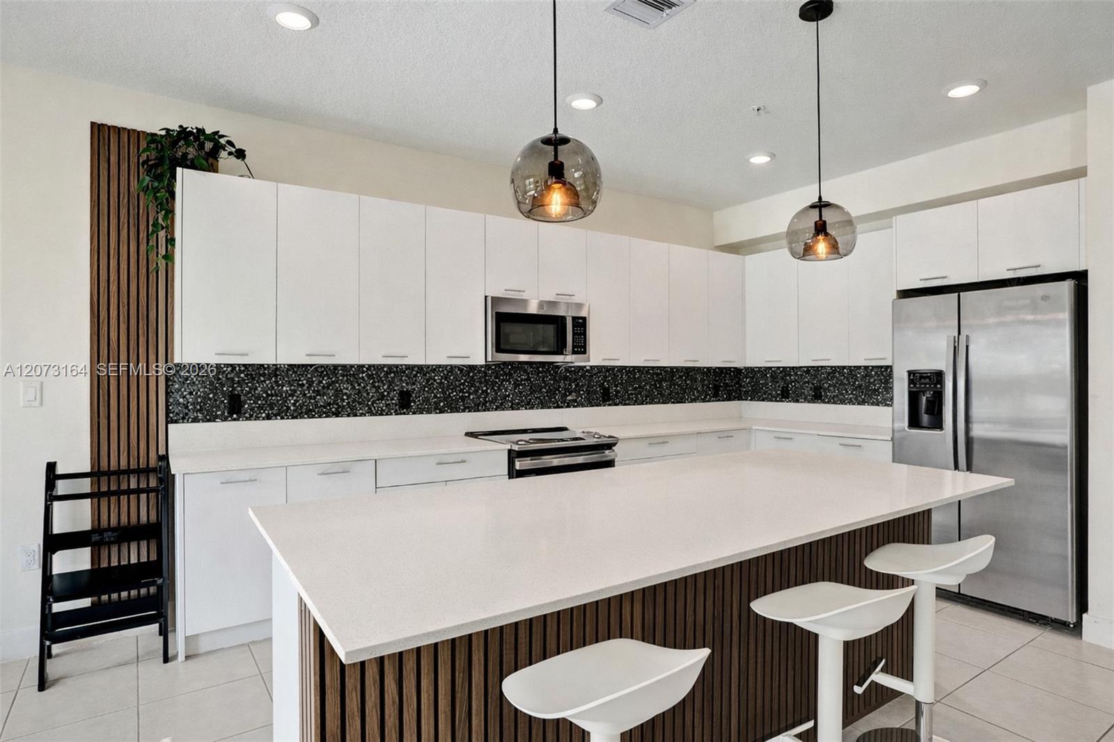 8001 NW 41st St # 109, Doral FL 33166 photo 5