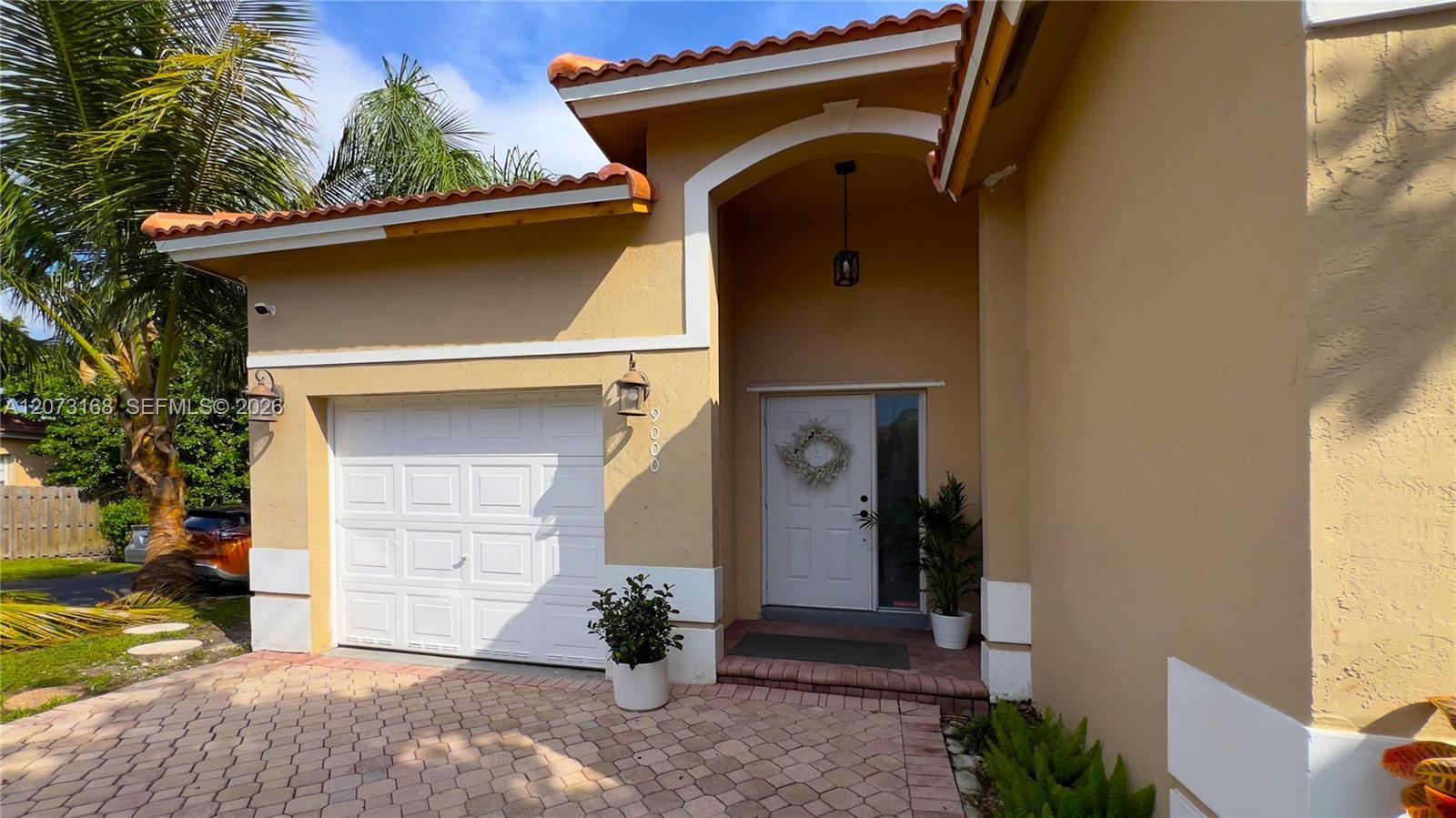 9000 SW 215th Ter, Cutler Bay FL 33189 photo 4