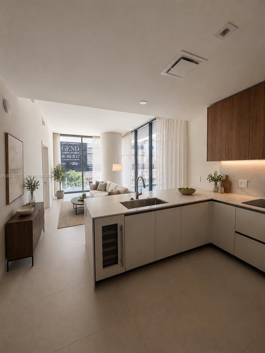 1400 Biscayne Blvd # 202, Miami FL 33132 photo 2