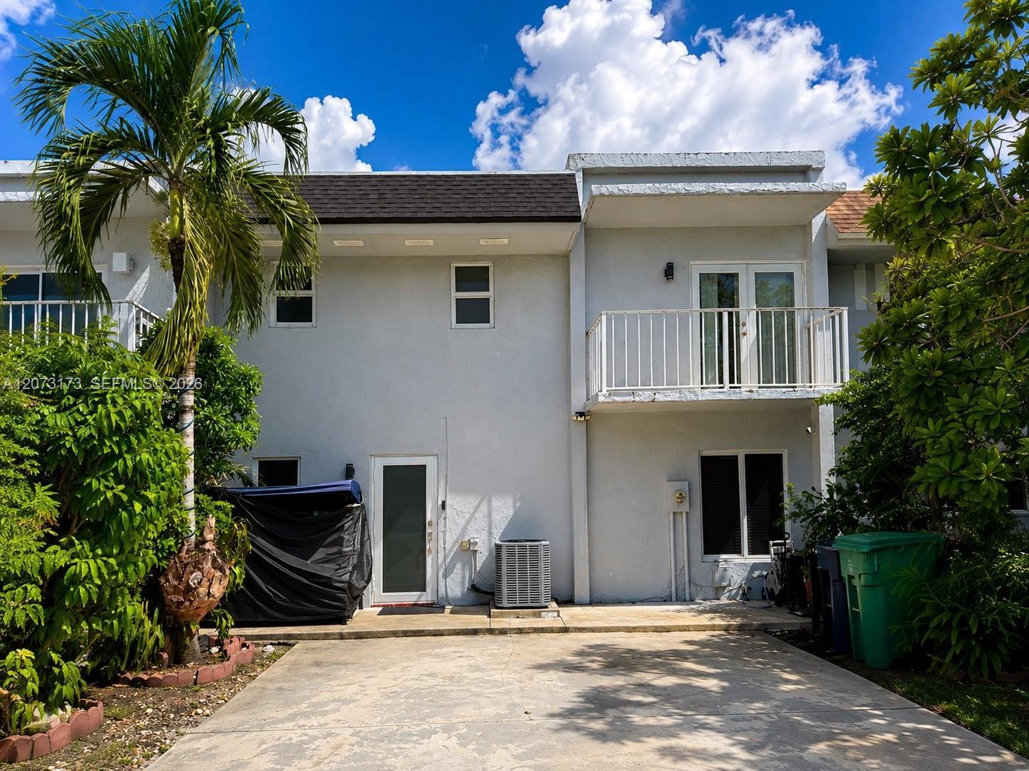 11221 SW 33rd Cir Pl, Miami FL 33165 photo 2