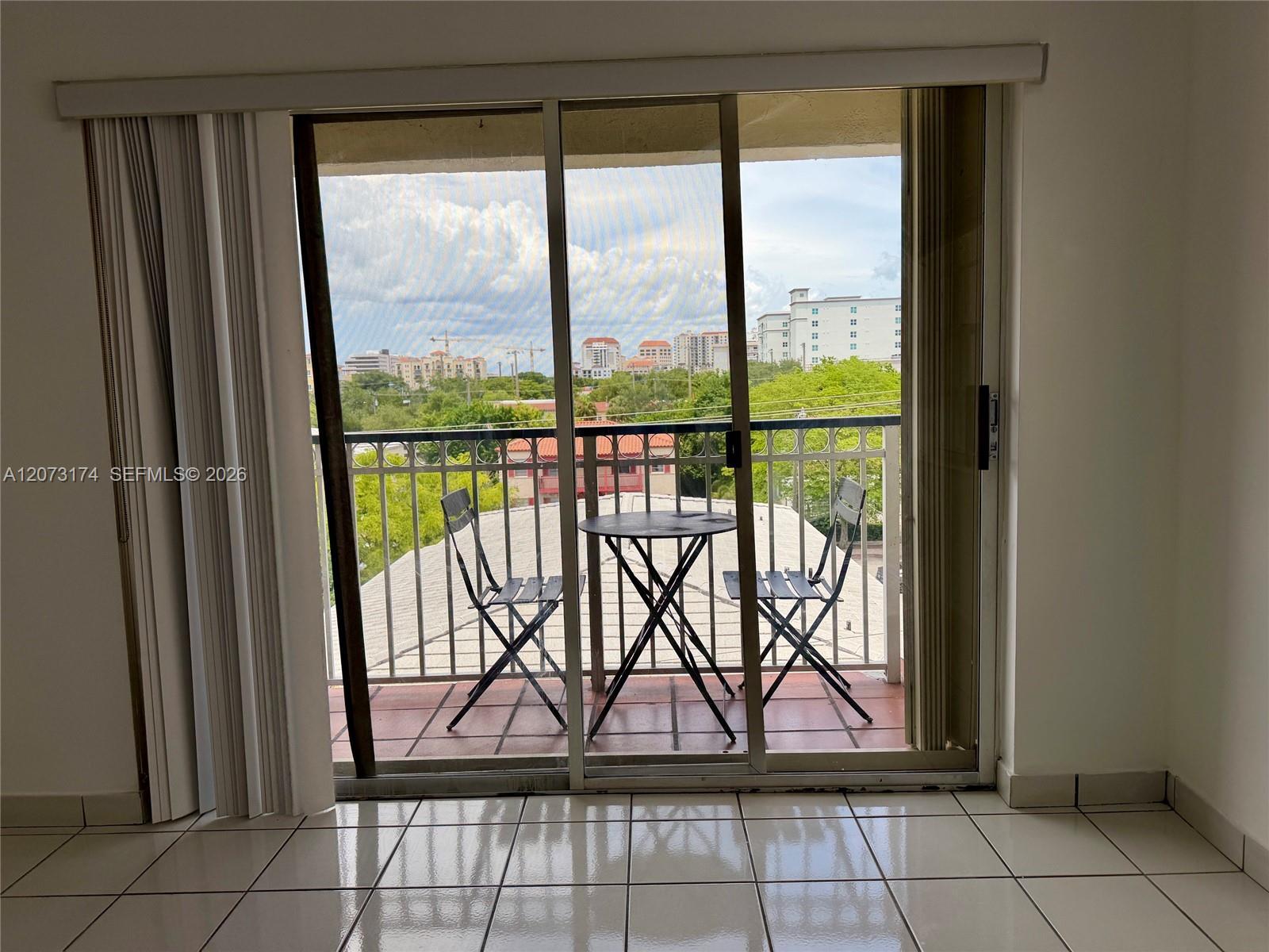 37 Majorca Ave # 402, Coral Gables FL 33134 photo 4