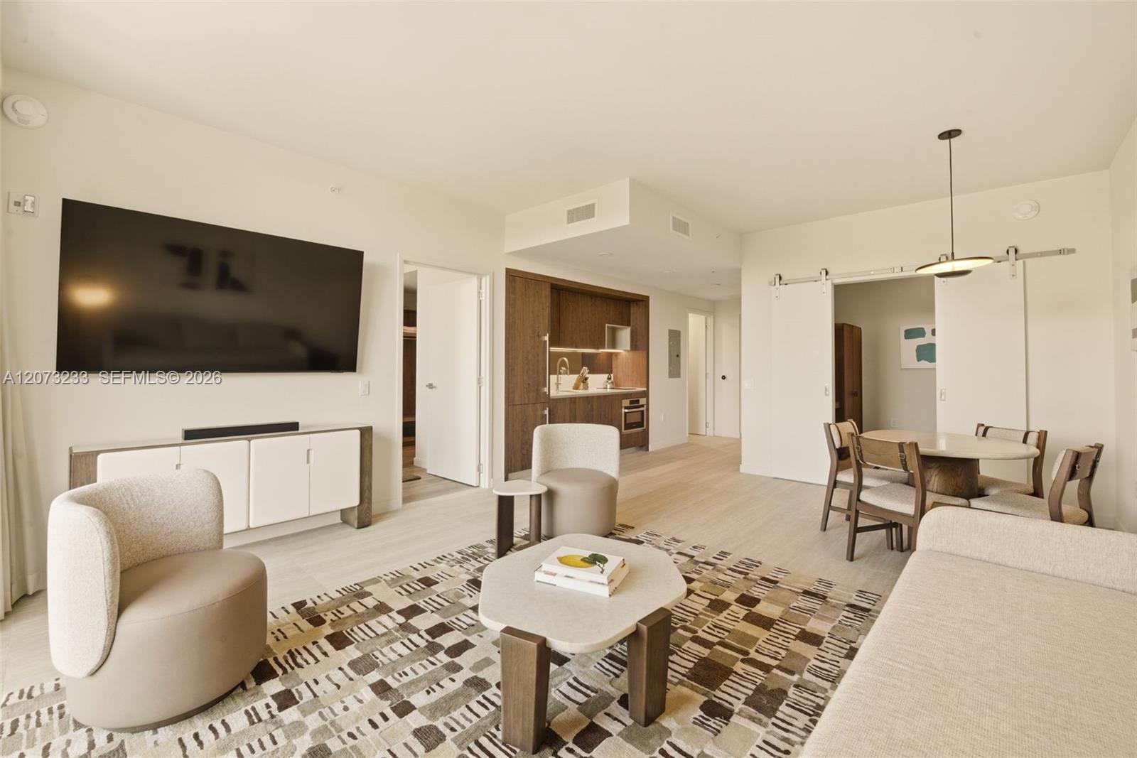 1611 SW 2nd Avenue # 301, Miami FL 33129 photo 3