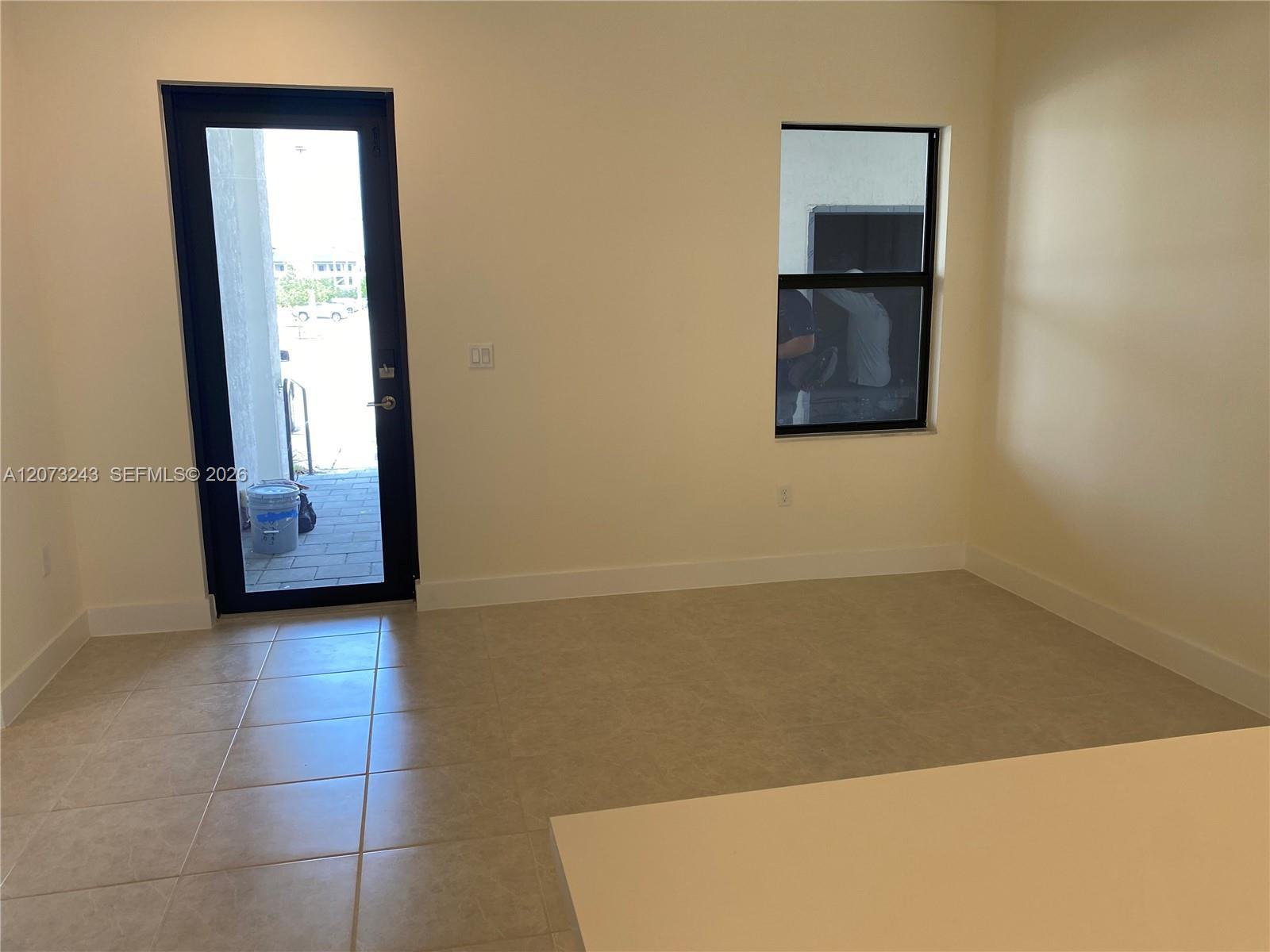 7915 NW 104th Ave # 4, Doral FL 33178
