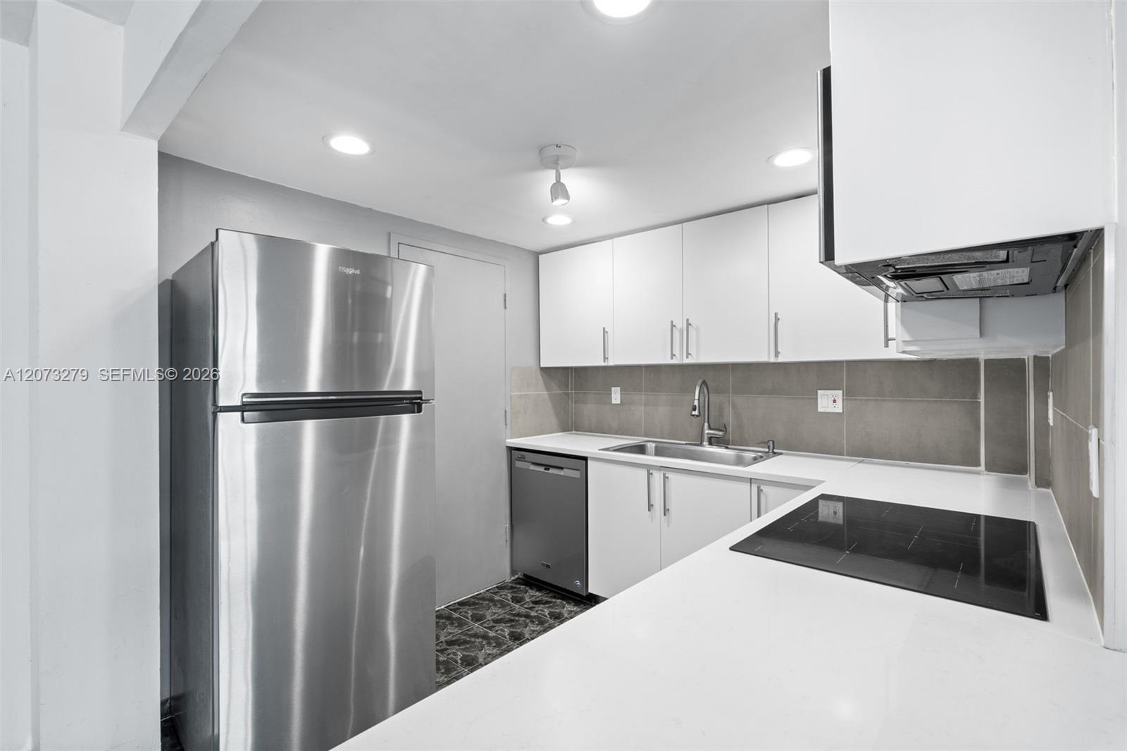 1913 S Ocean Dr # 208, Hallandale Beach FL 33009 photo 4