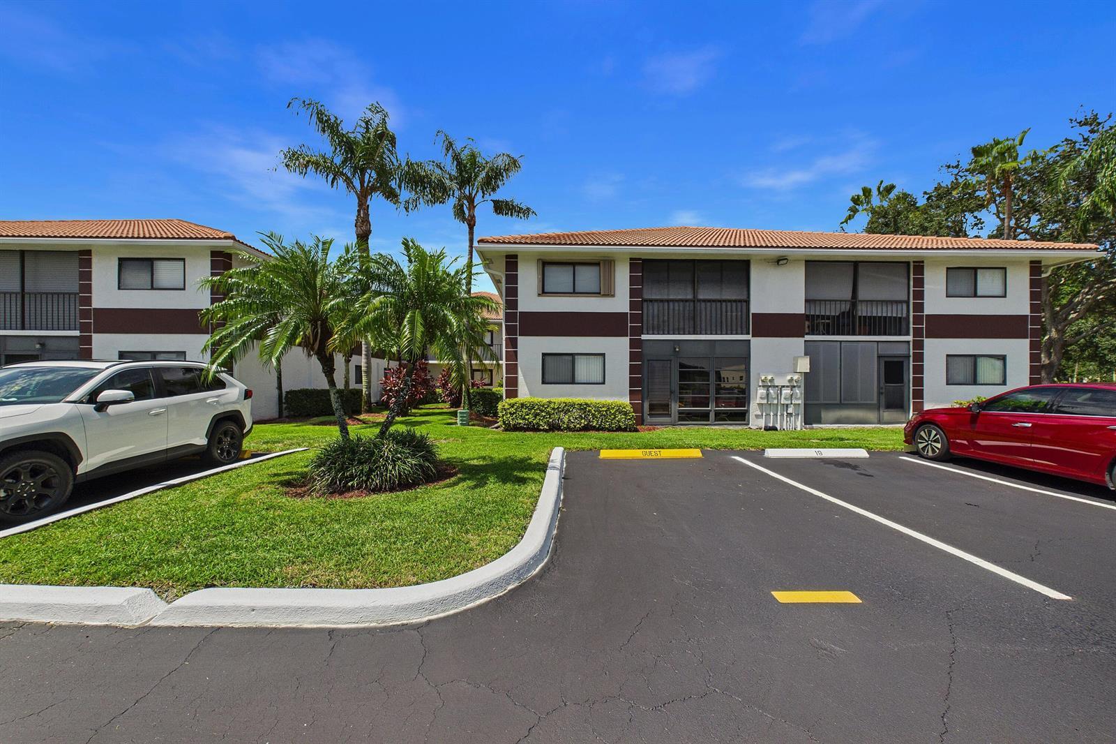 15451 PEMBRIDGE Drive # 203, Delray Beach FL 33484 photo 2