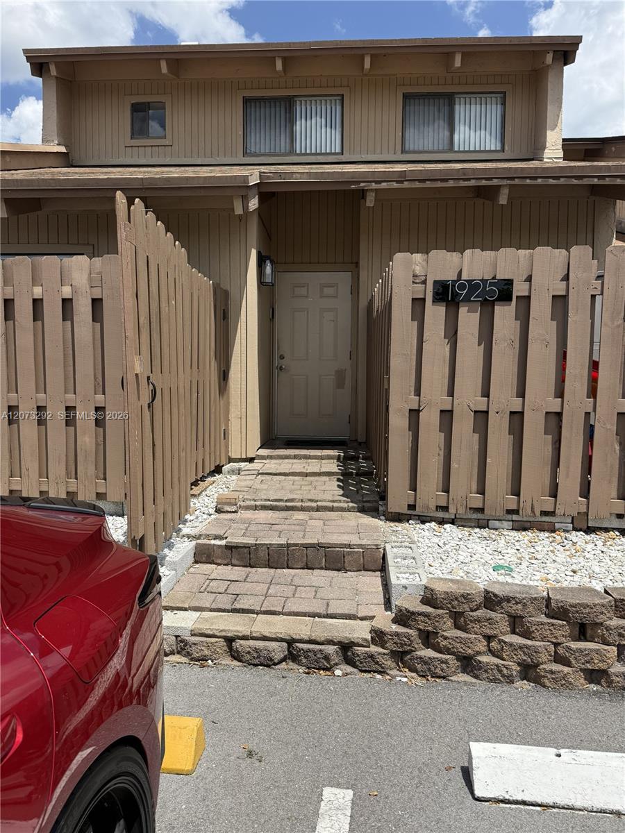 1925 SW 81st Ter, Davie FL 33324 photo 5
