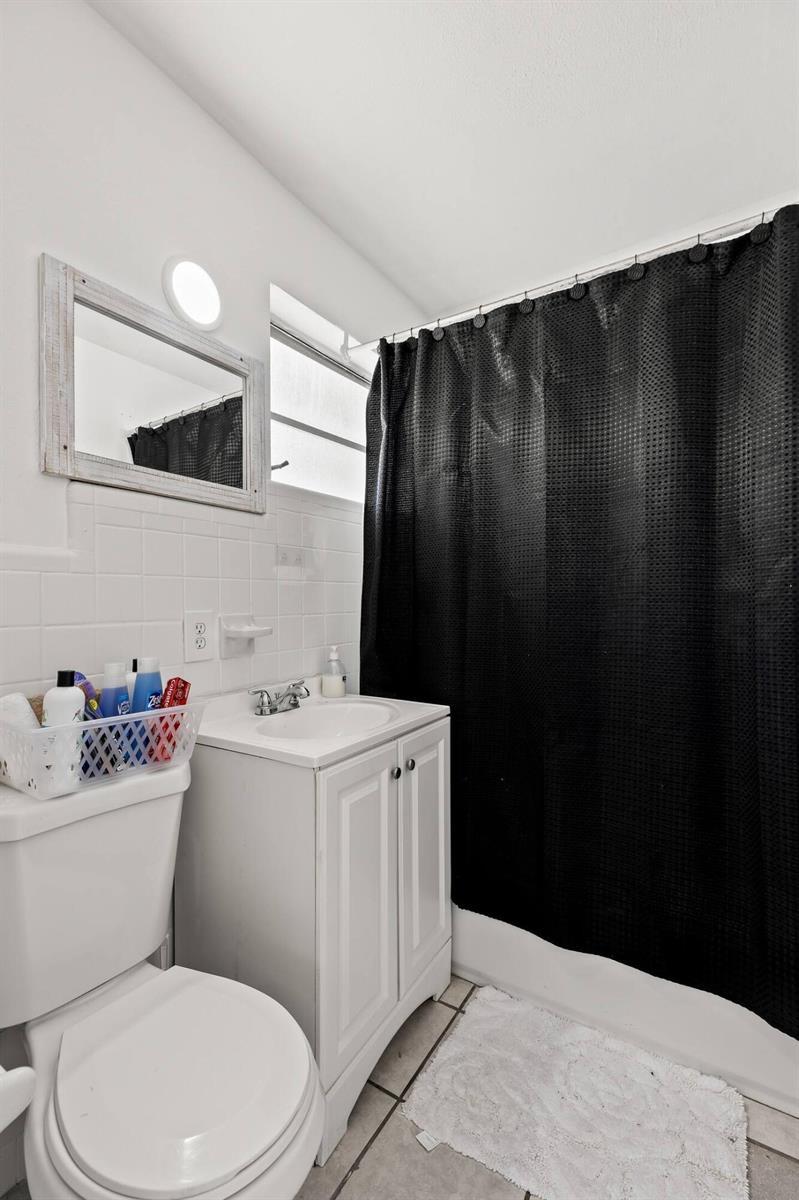 1826 Sherman Street Apt 1, Hollywood FL 33020 photo 4