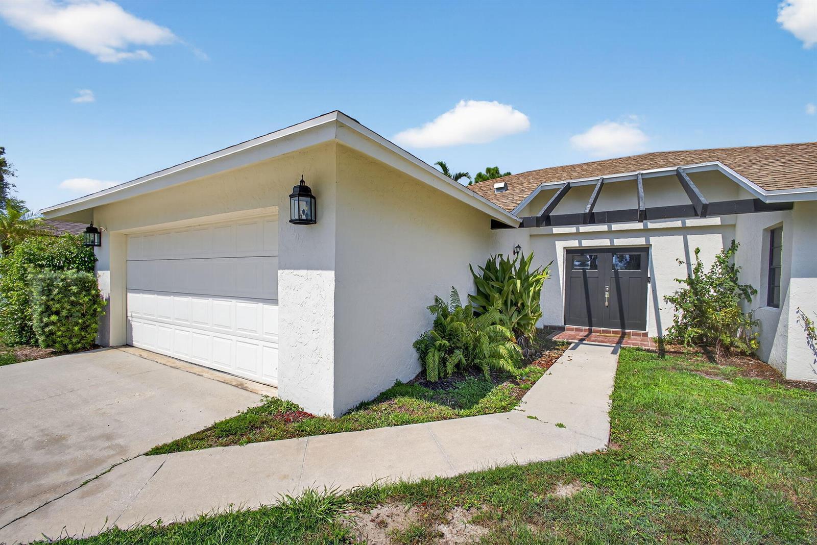 1202 Essex Drive, Wellington FL 33414 photo 3