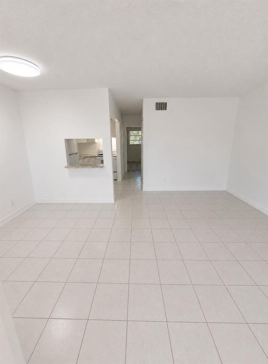 1150 NE 17TH Court # 15, Fort Lauderdale FL 33305 photo 3