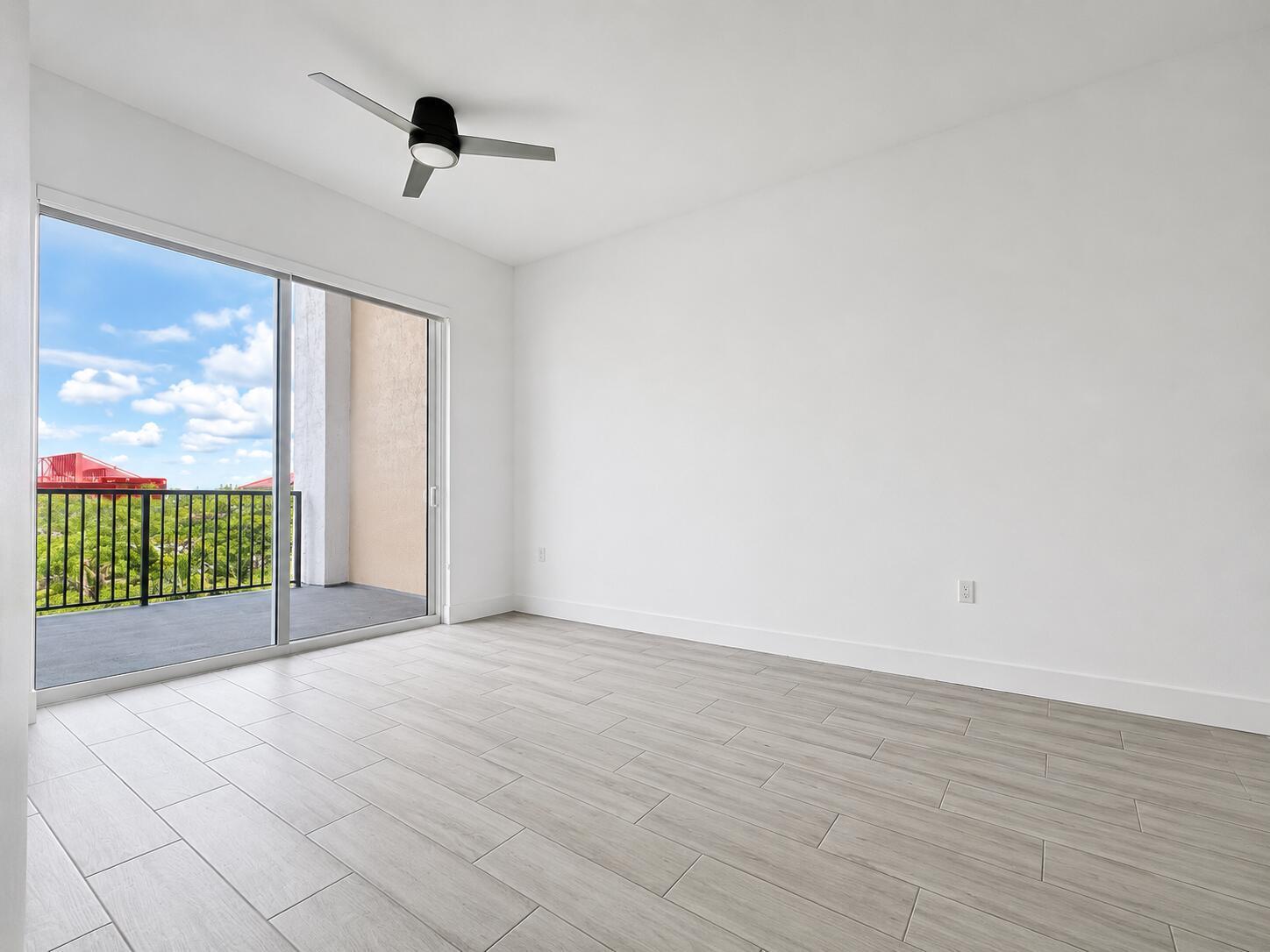 601 E Dania Beach Boulevard # 1008, Dania Beach FL 33004 photo 3