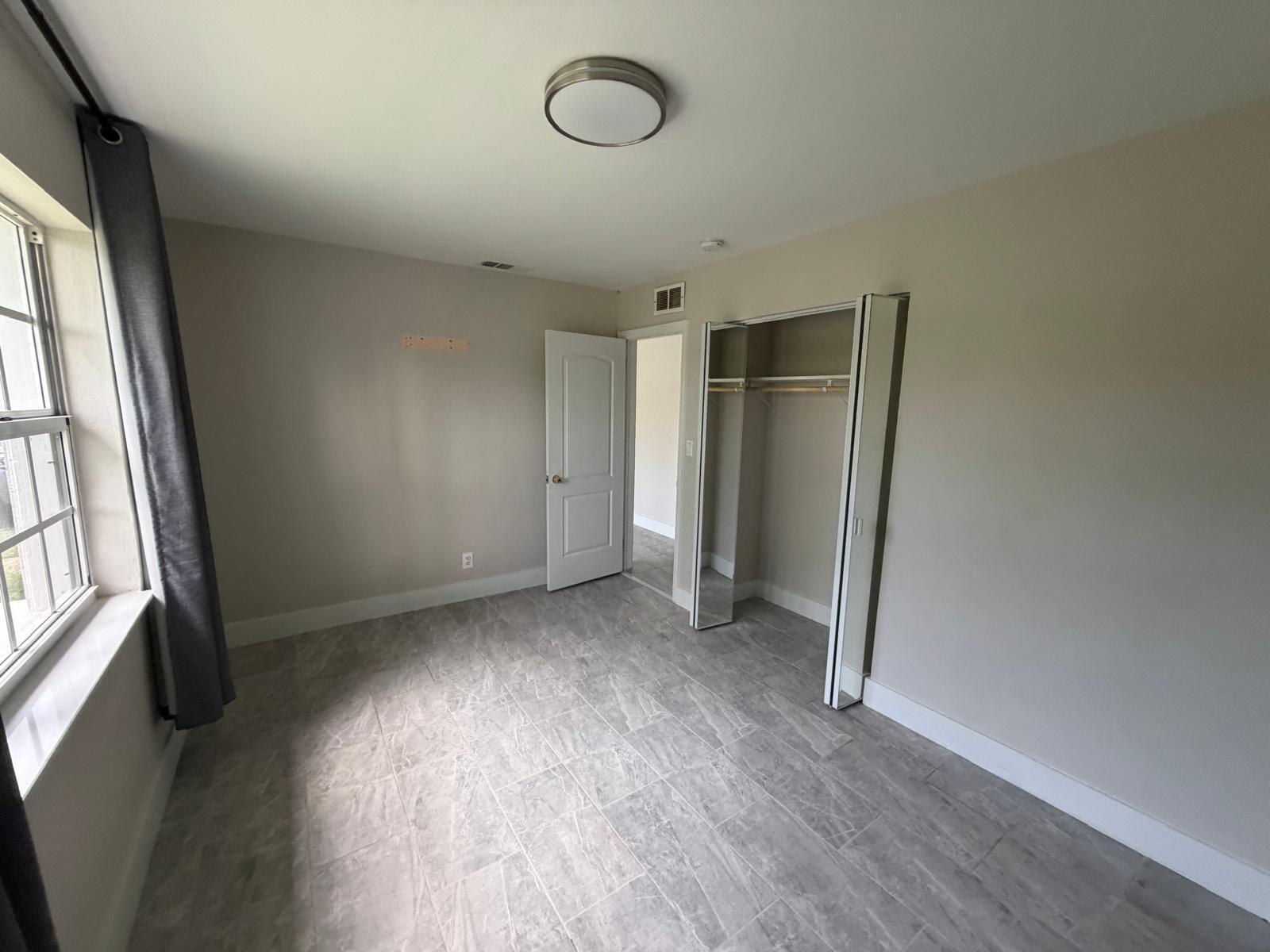 1302 S H Street, FL 33460 photo 5