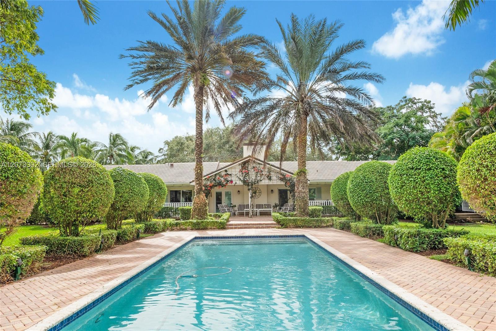 7345 SW 152nd St, Palmetto Bay FL 33157