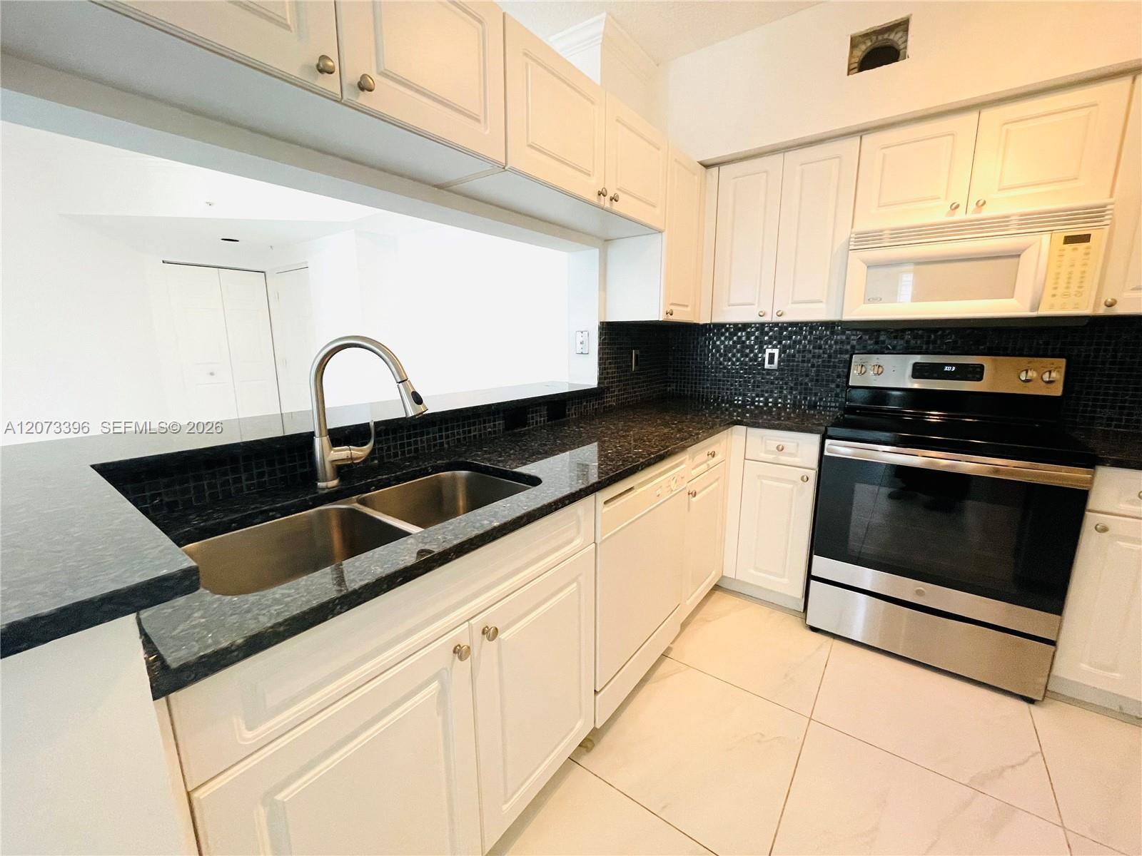 17150 N Bay Rd # 2902, Sunny Isles Beach FL 33160 photo 4