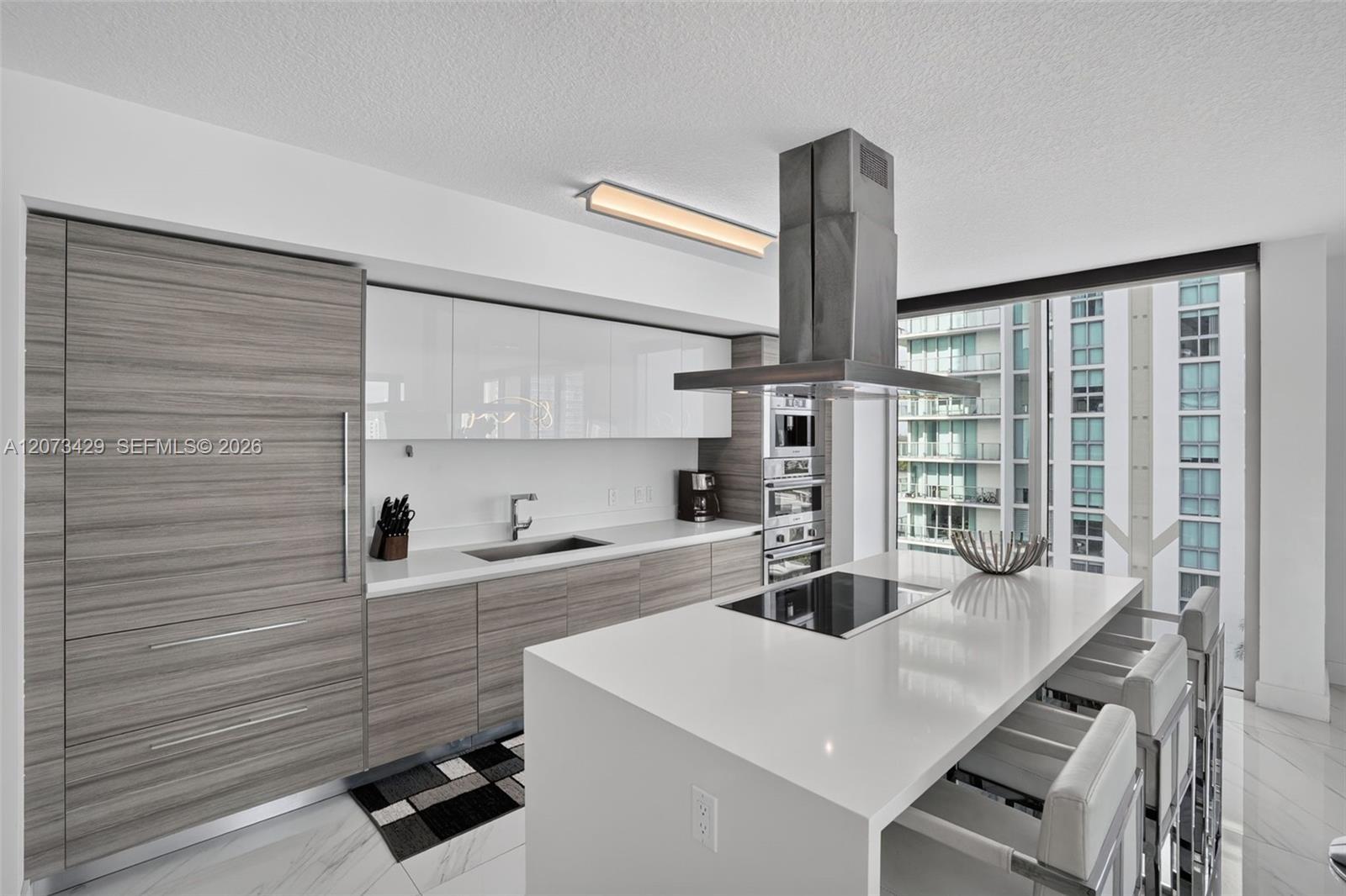 300 Sunny Isles Blvd # 1007, Sunny Isles Beach FL 33160 photo 4