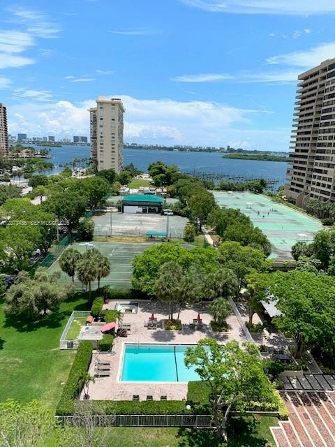 Miami, FL 33181 photo 4