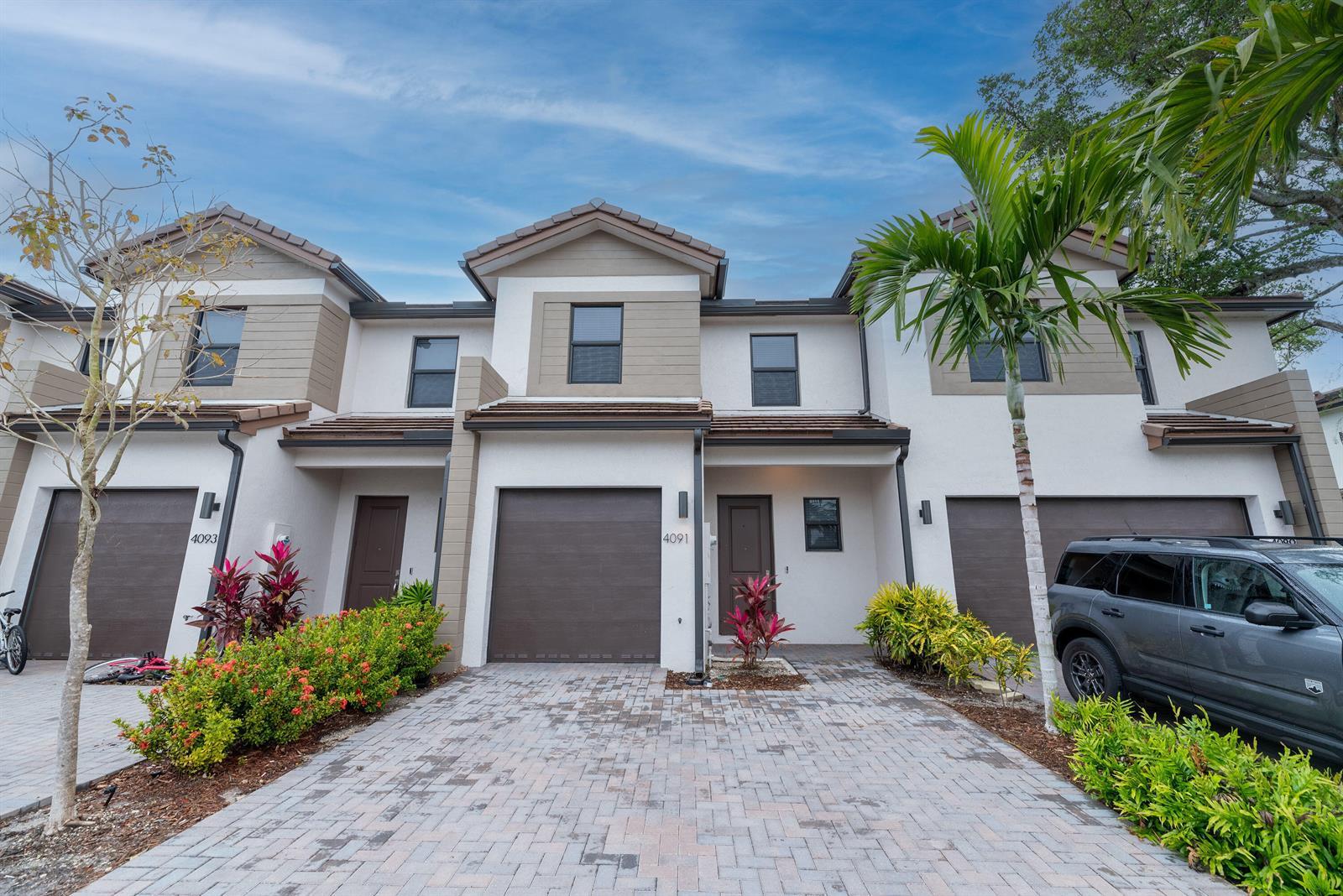 712 DEL VISTA # 712, Pompano Beach FL 33069 photo 2