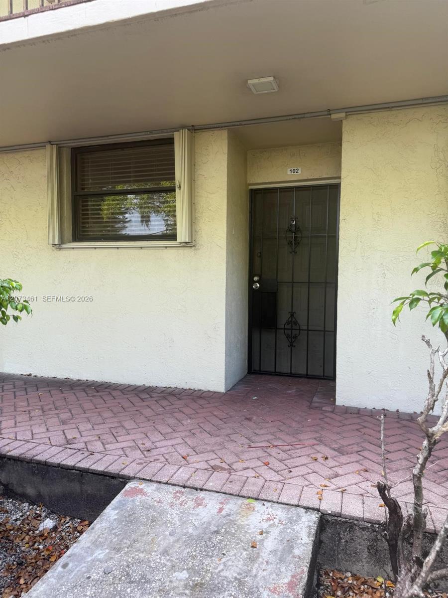 109 Lake Emerald Dr # 102, Oakland Park FL 33309 photo 3