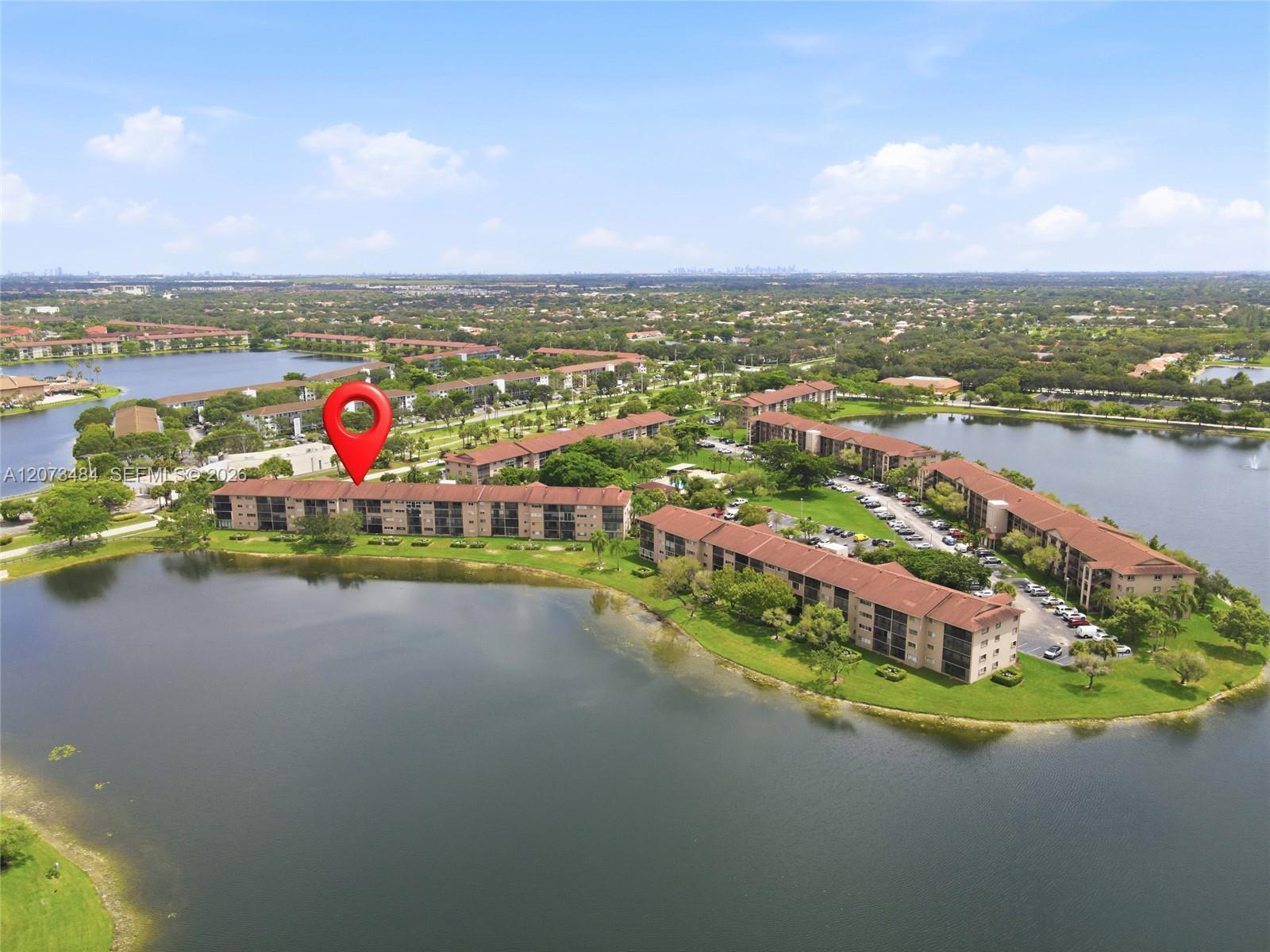 13701 SW 12th St # 311A, Pembroke Pines FL 33027