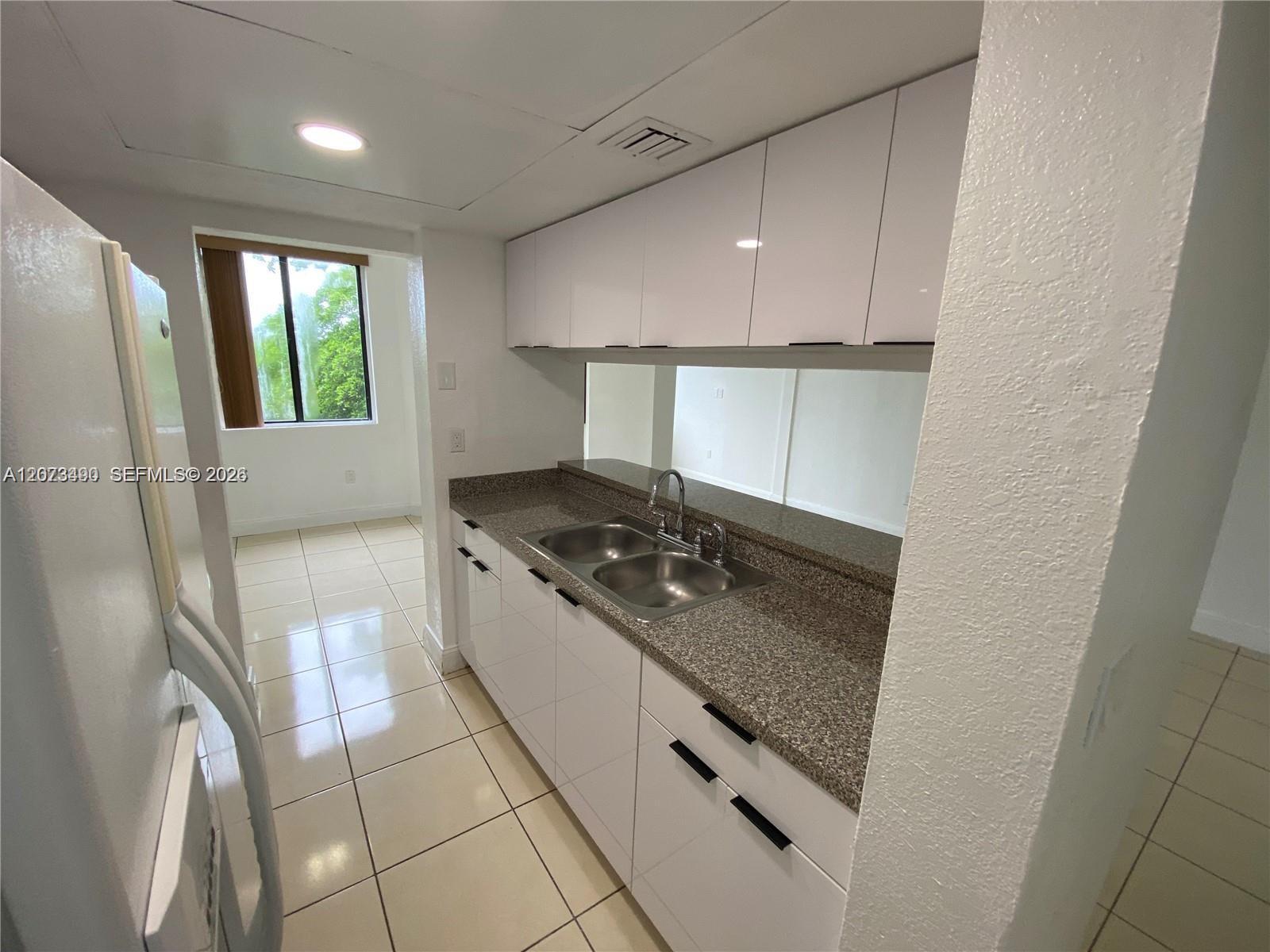8365 SW 152nd Ave # 416, Miami FL 33193 photo 3