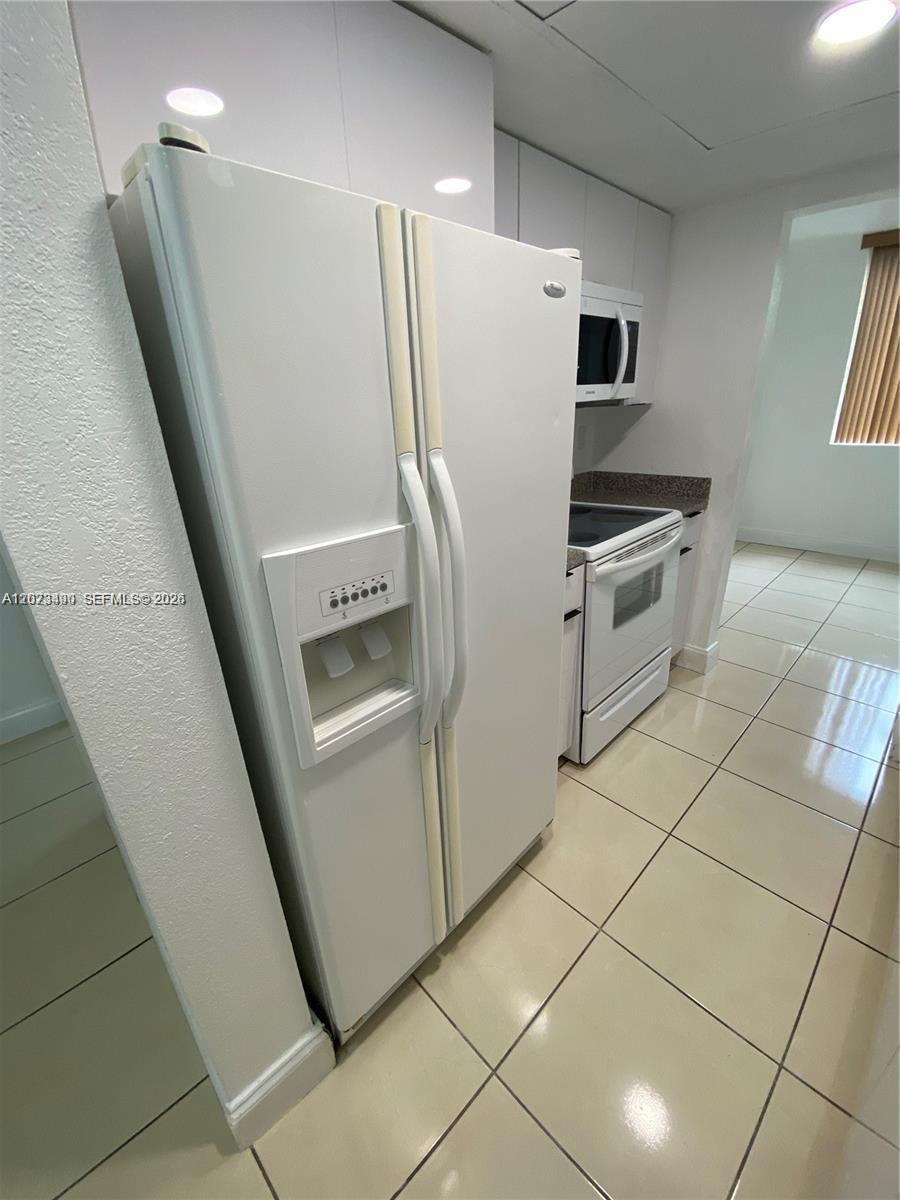 8365 SW 152nd Ave # 416, Miami FL 33193 photo 5