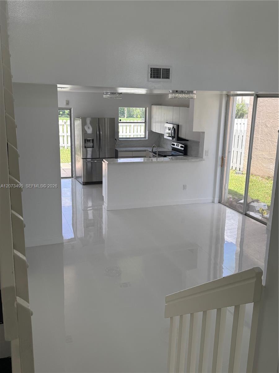 875 NW 99th Ave # 0, Plantation FL 33324