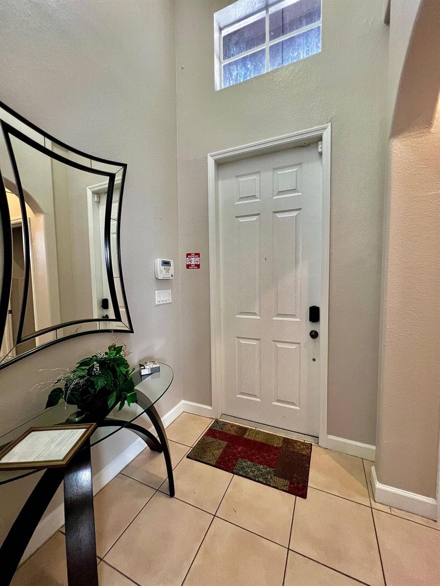 8874 NW 182ND Street, Hialeah FL 33018 photo 4