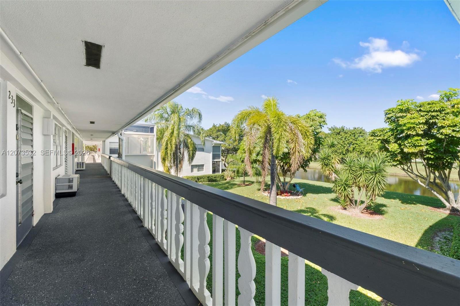 235 Prescott L # 235, Deerfield Beach FL 33442 photo 2