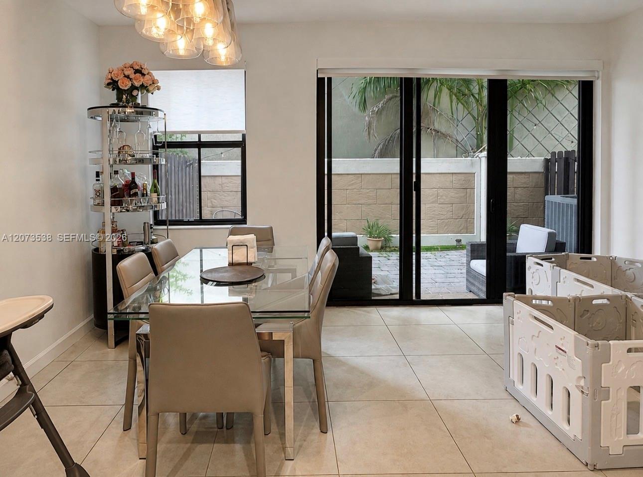 5930 NW 104th Path, Doral FL 33178 photo 5
