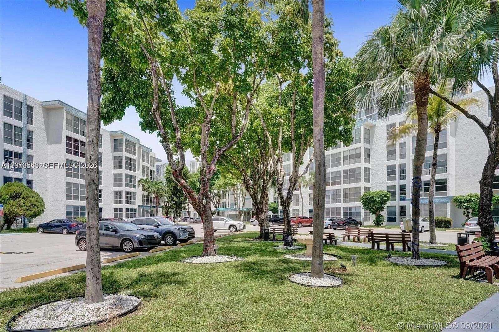 17560 Atlantic Blvd # 405, Sunny Isles Beach FL 33160 photo 5