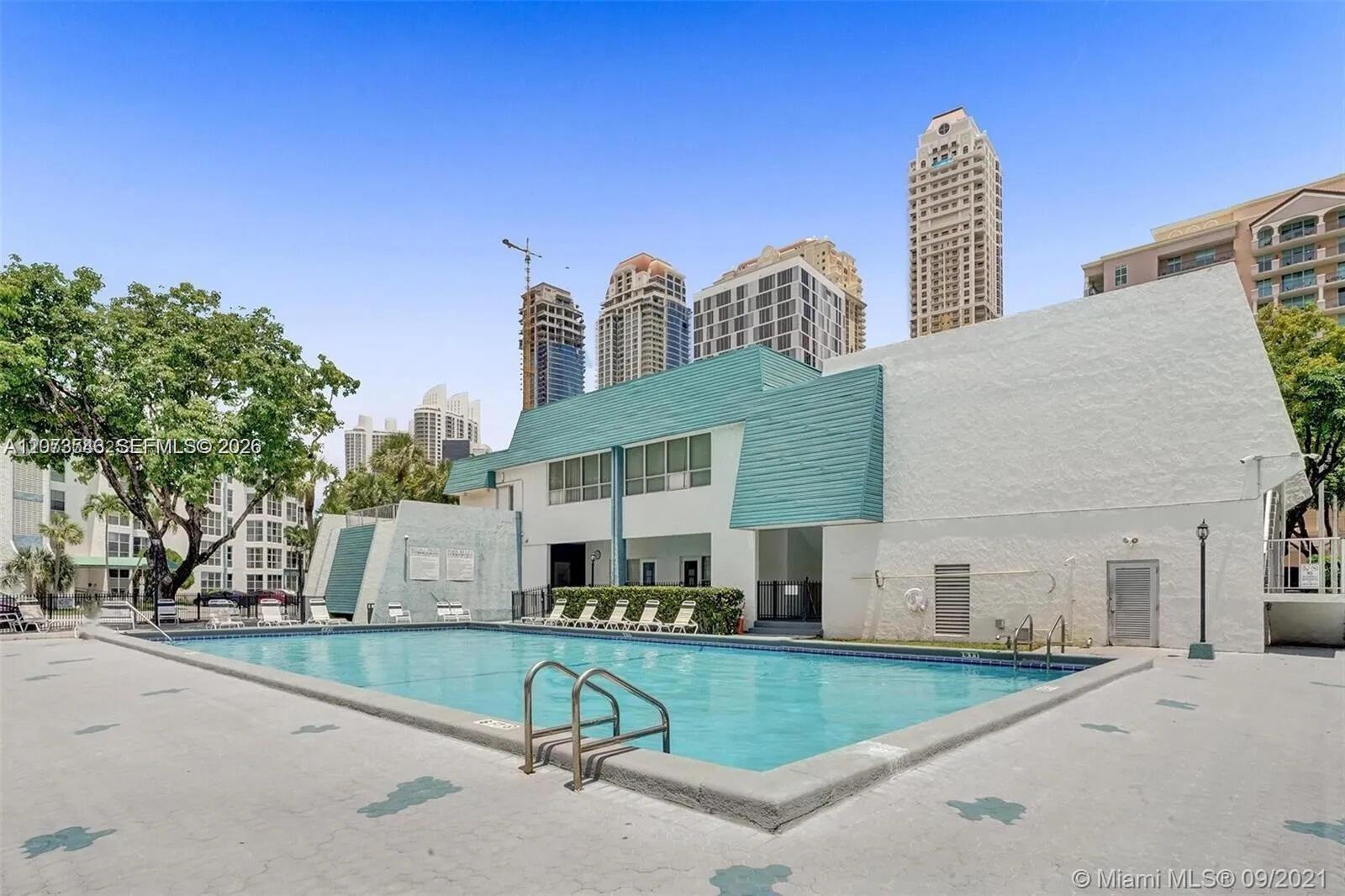 17560 Atlantic Blvd # 405, Sunny Isles Beach FL 33160 photo 4