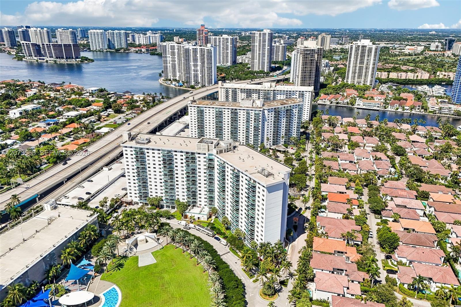 19370 Collins Ave # 1120, Sunny Isles Beach FL 33160 photo 4