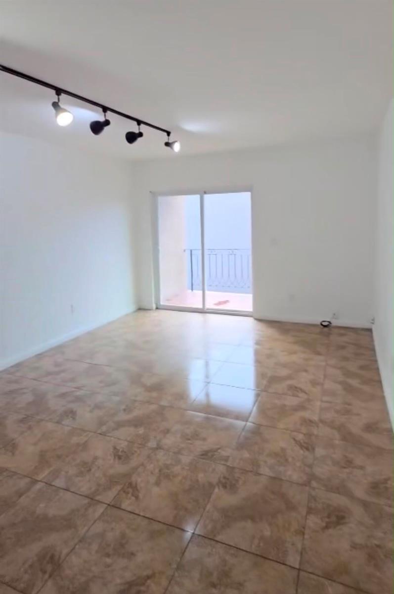 3640 NW 9TH Street # 306, Miami FL 33125