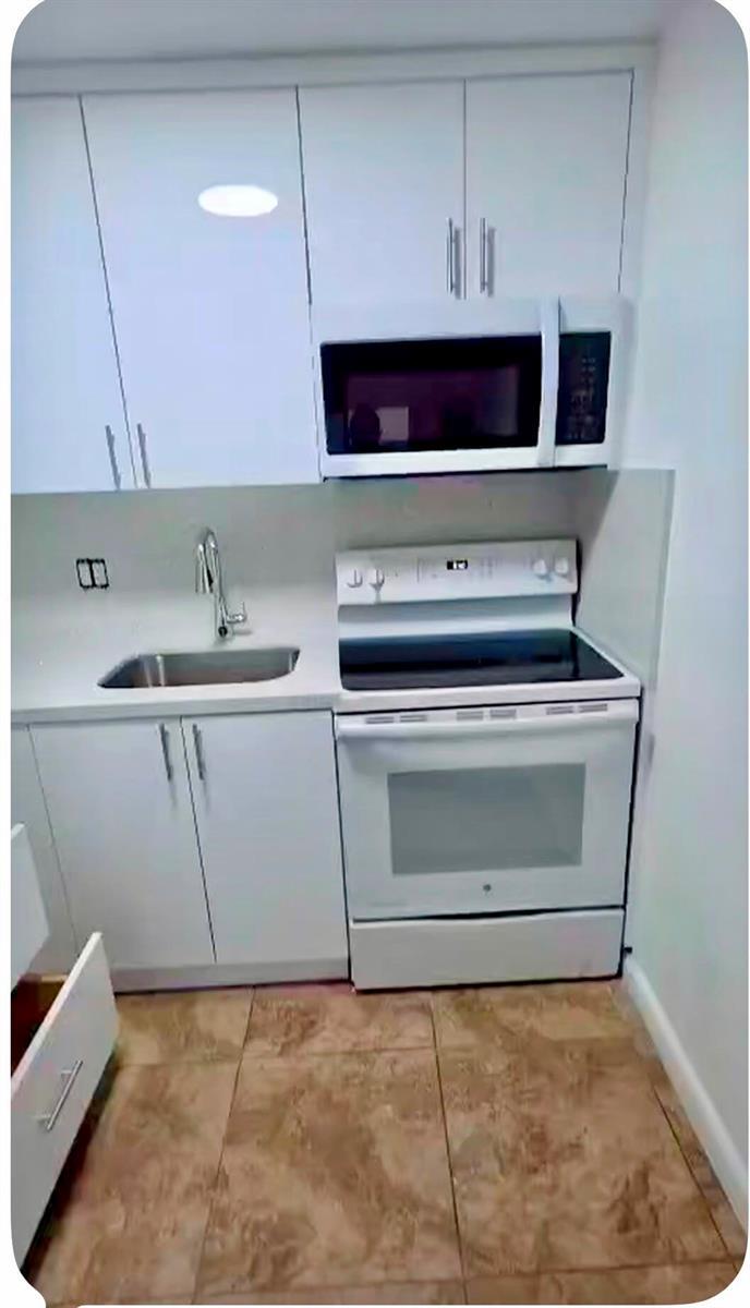 3640 NW 9TH Street # 306, Miami FL 33125 photo 5