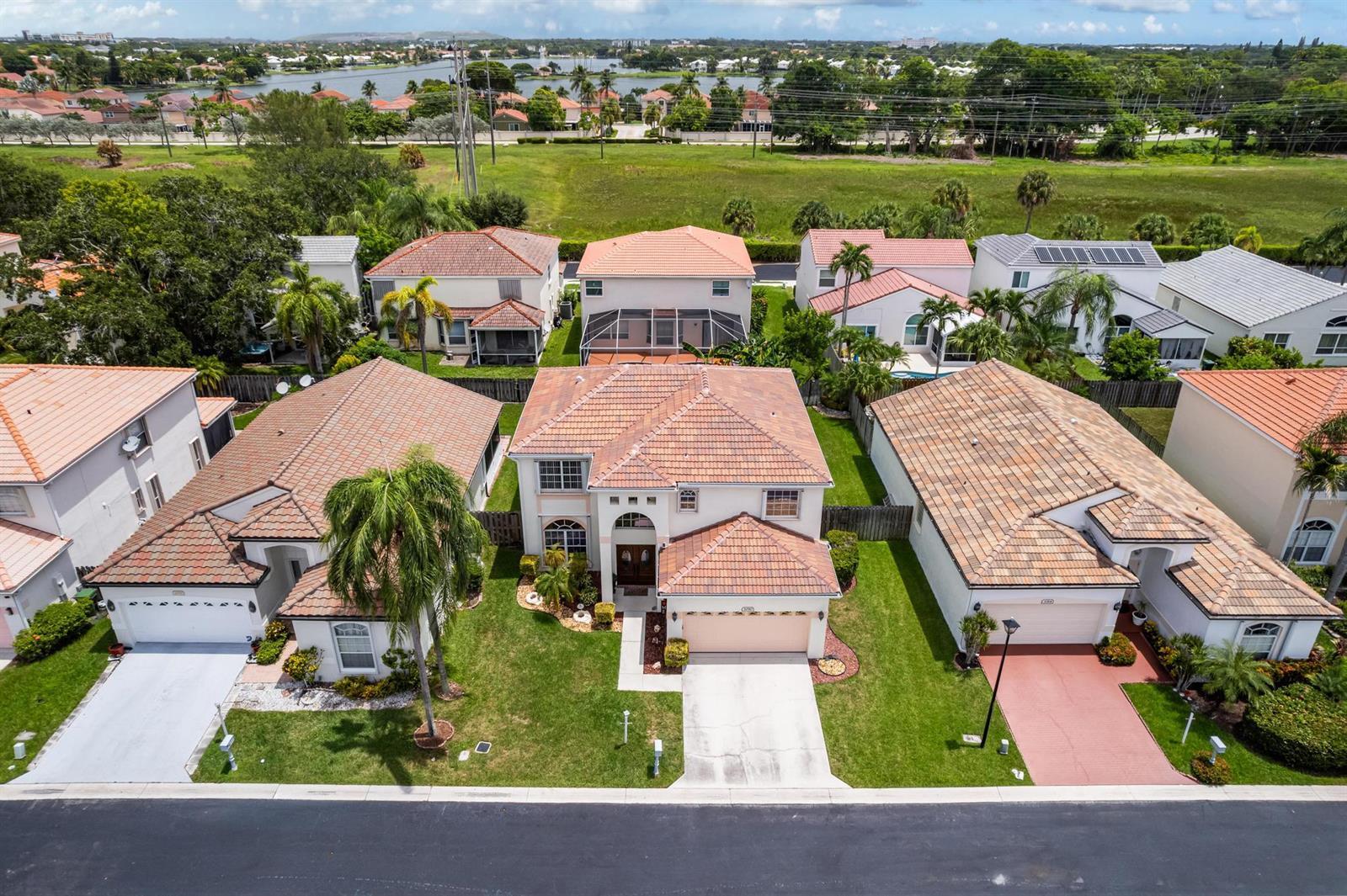 3090 BAYBERRY Way, Margate FL 33063 photo 3