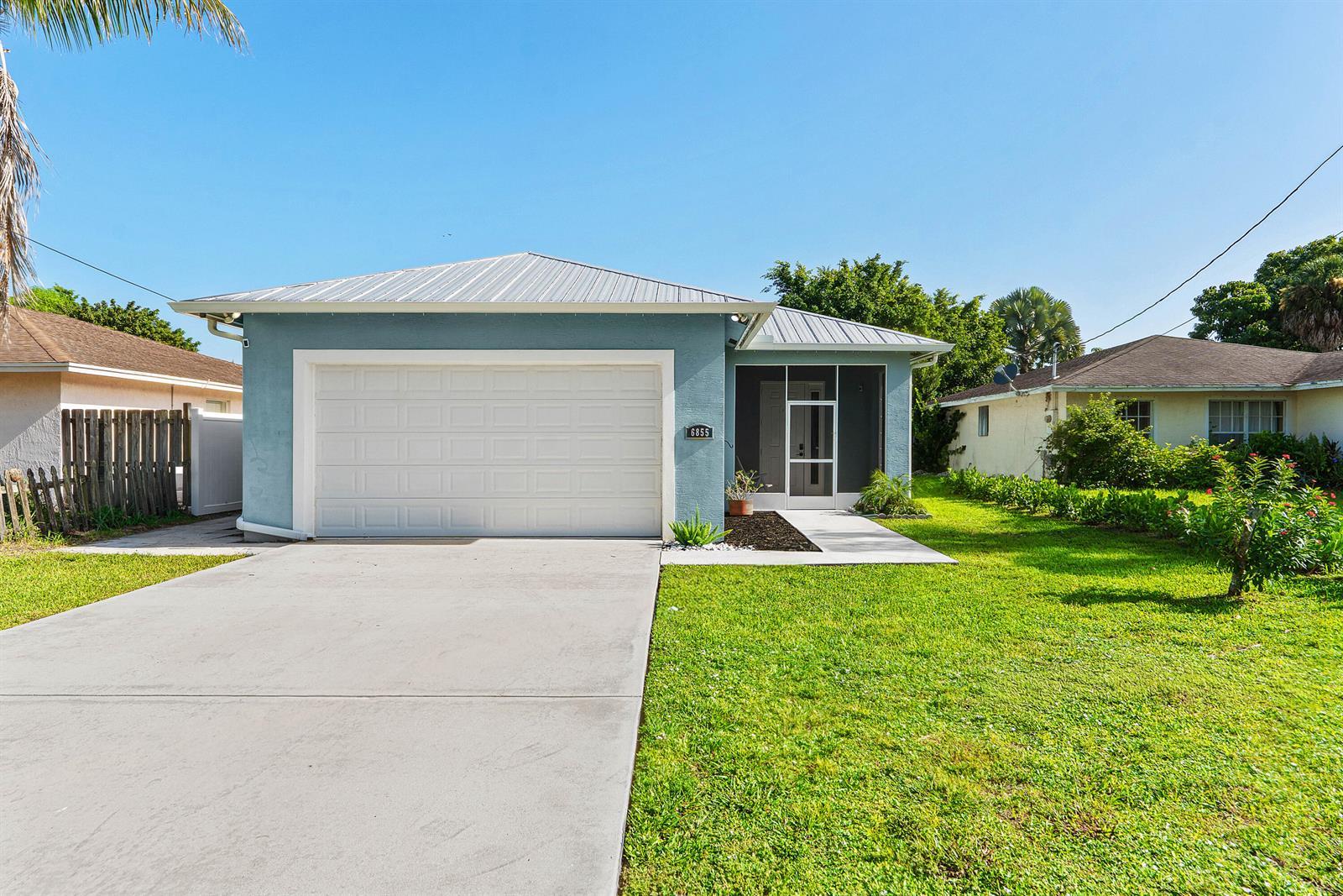 6855 4TH Street, FL 33458