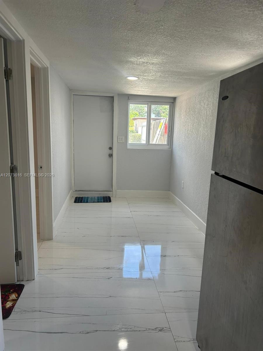 2500 NW 91st St, Miami FL 33147 photo 5