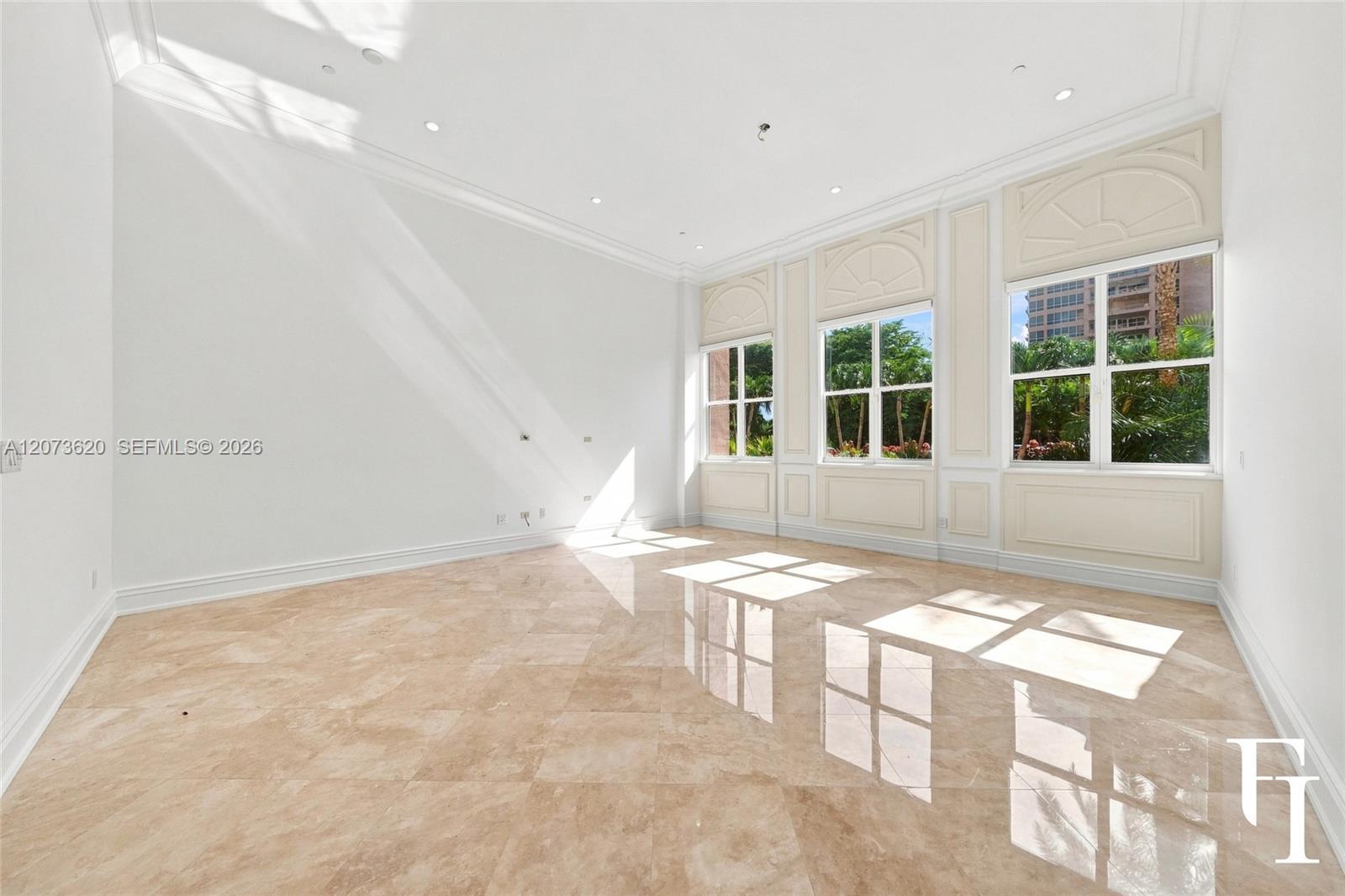 60 Edgewater Dr, Coral Gables FL 33133