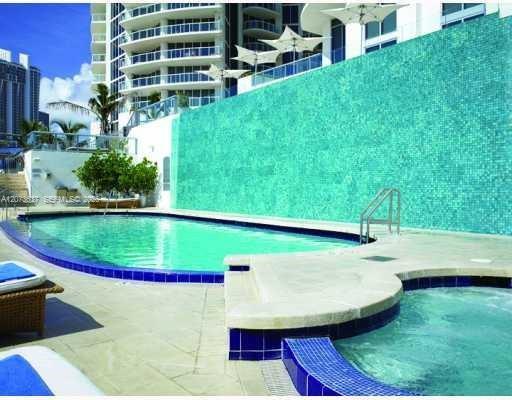 18683 Collins Ave # 1709, Sunny Isles Beach FL 33160 photo 4