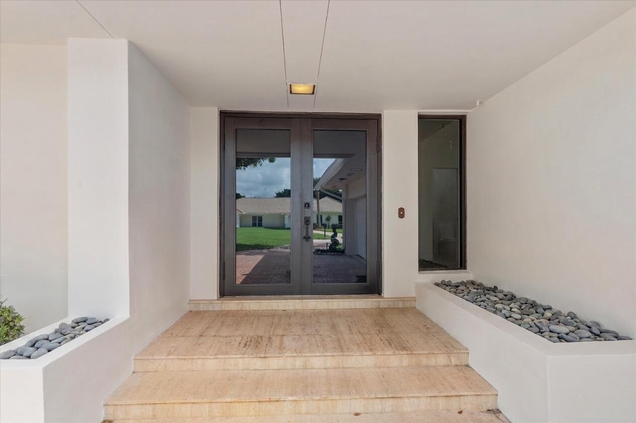 460 Glenbrook Drive, Atlantis FL 33462 photo 4