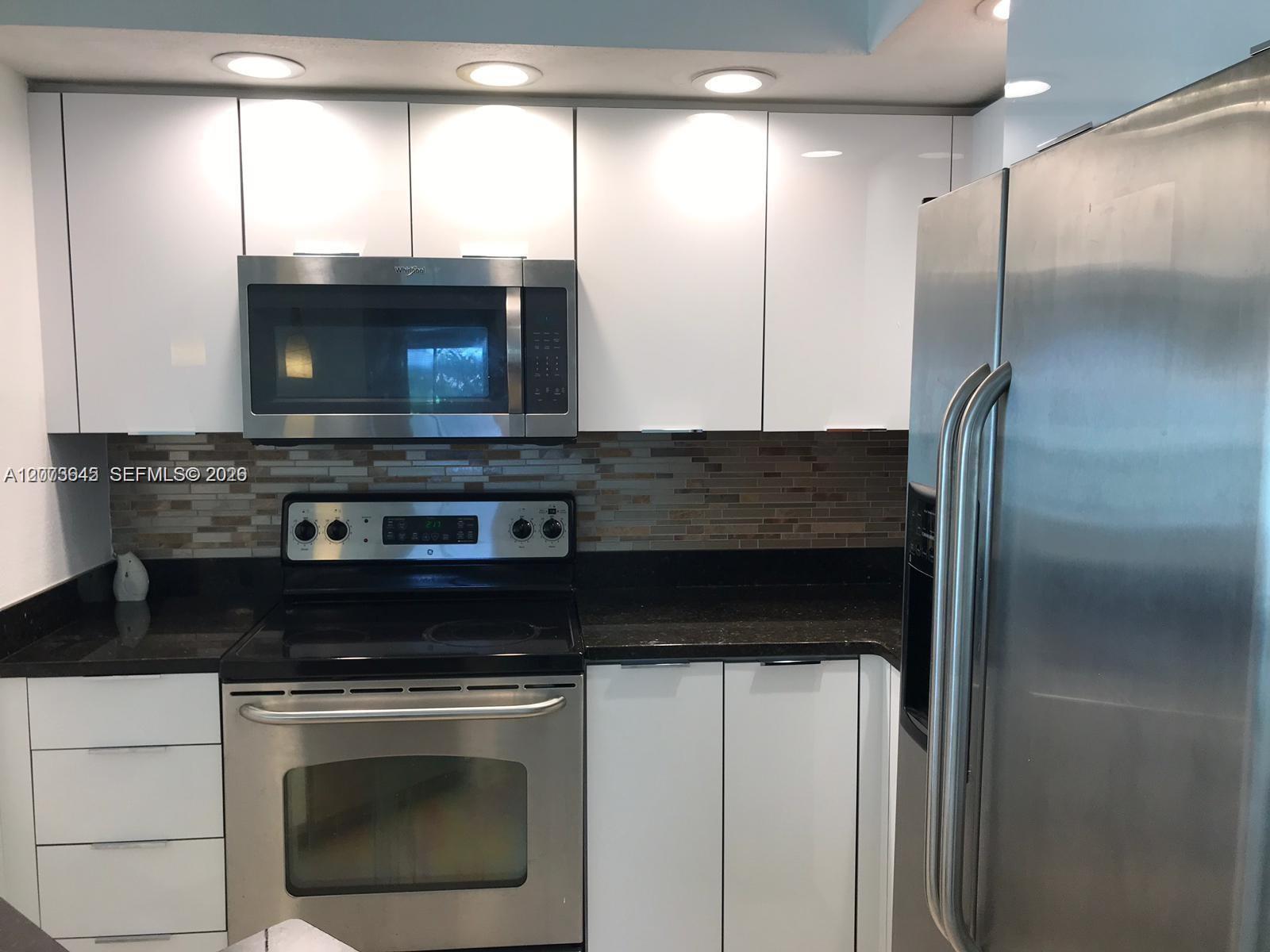 3370 N Pinewalk Dr N # 1212, Margate FL 33063