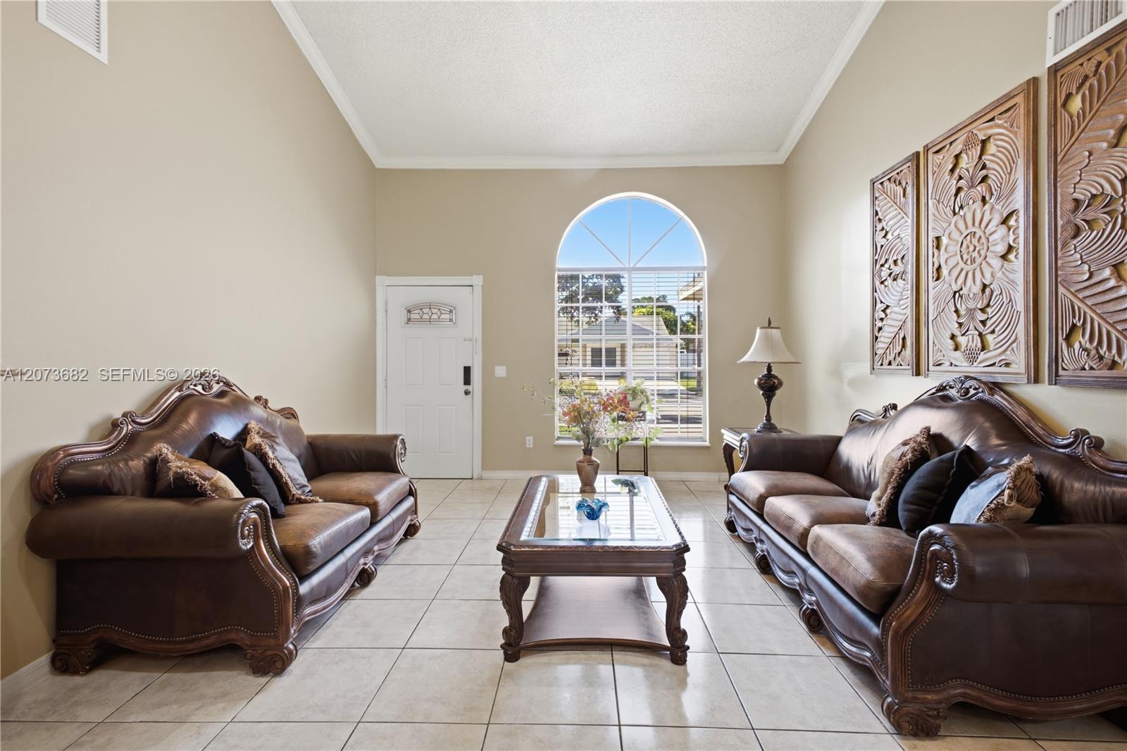 8635 SW 15th St, Pembroke Pines FL 33025 photo 5