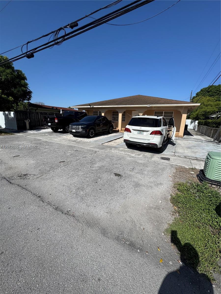5530 E 6th Ave # 101, Hialeah FL 33013
