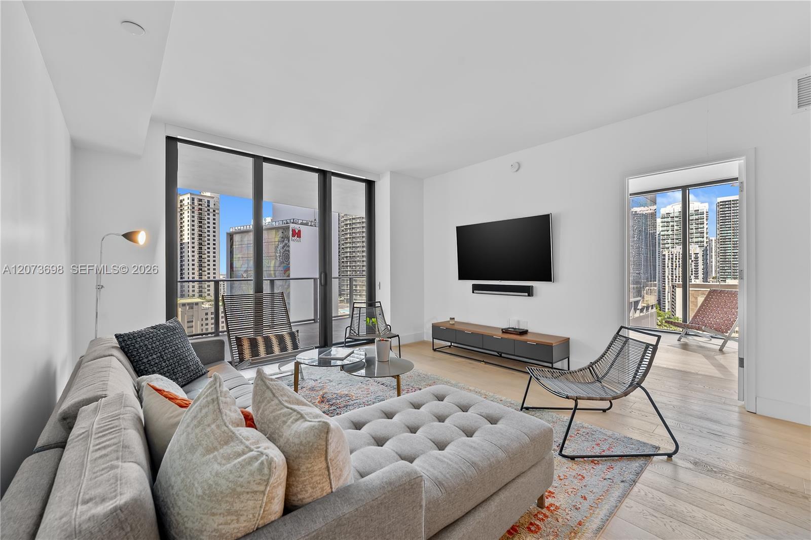 1010 Brickell Ave # 1911, Miami FL 33131 photo 4